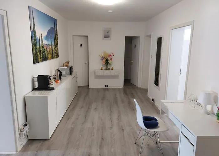 Schönes Helles Direkt In Frankfurt Nr 301 Gasthof *